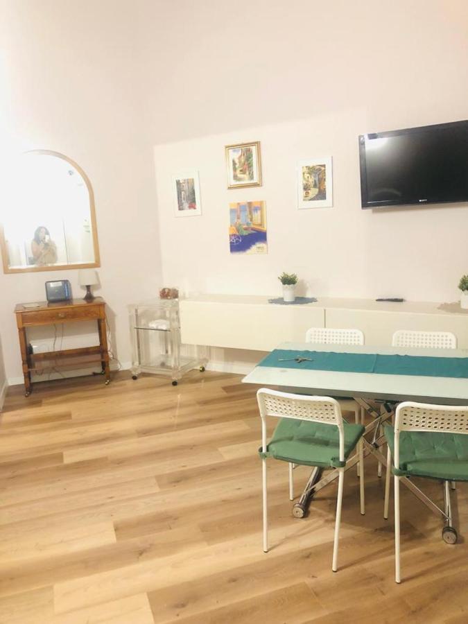 Charme Holidays Trastevere 3 Rome Bagian luar foto