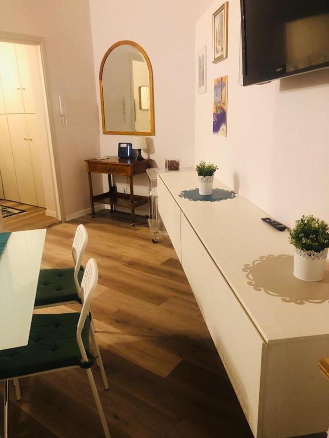 Charme Holidays Trastevere 3 Rome Bagian luar foto